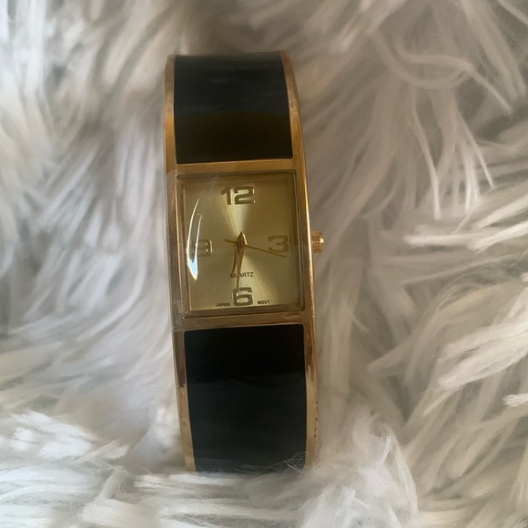 Soleil Bangle Watch - Picture 2 of 4